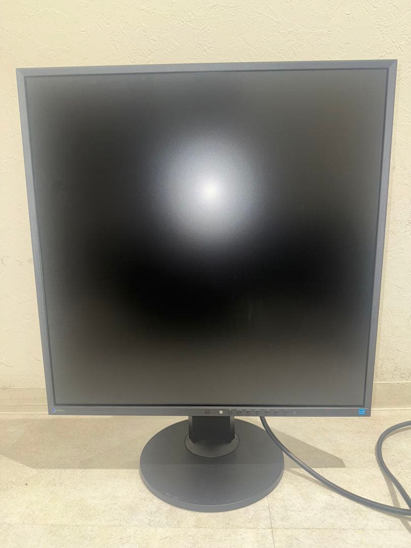 EIZO FlexScan EV2730Q ブラック目立った傷や汚れなし