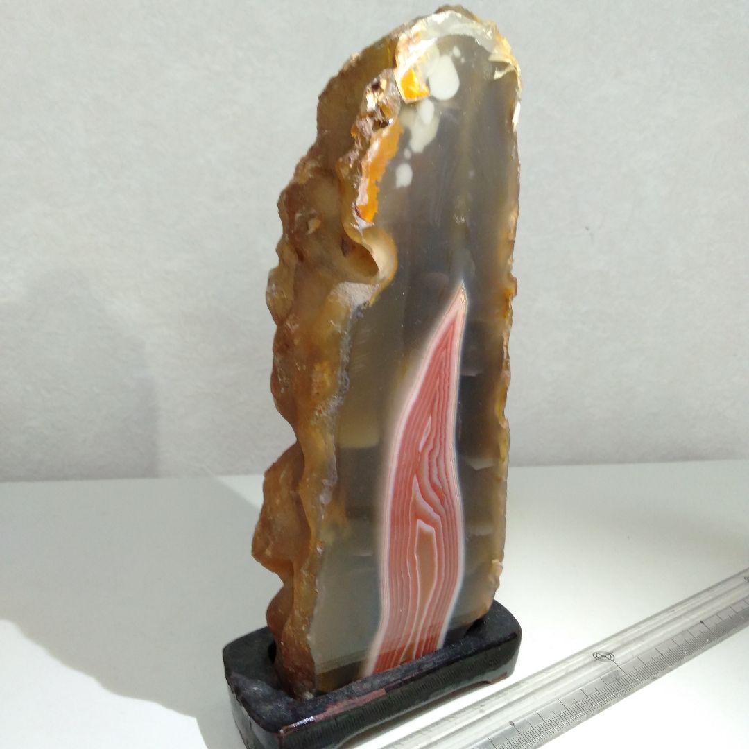 贅沢品 炎の様な模様のメノウの置物 台付き1個 置物