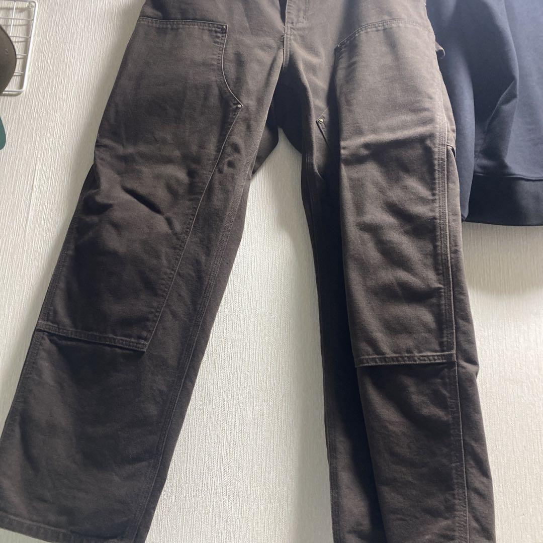 大人も着やすいシンプルファッション carhartt カーハート ダブルニー パンツ