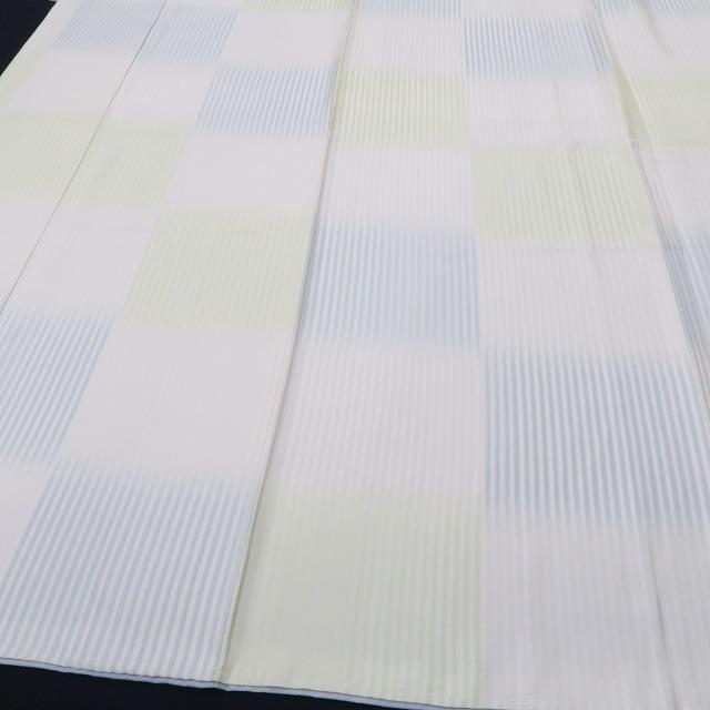 新品 市松 着物 正絹 仕付け糸付“心を癒す引力と粋なサプライズ”小紋 4287