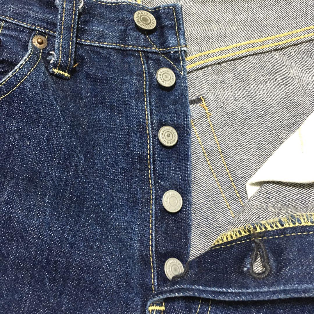 Levis 501XX、BIG.E、赤耳、隠しリベット、W32 Levi's 501XX 47モデル 赤耳 隠しリベット BIGE W30L32 - メルカリ