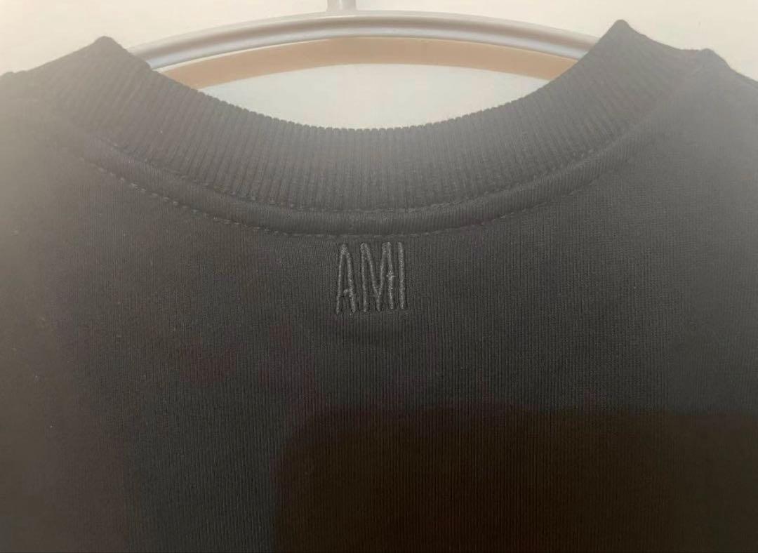 ami ブラック スウェット ハートロゴ