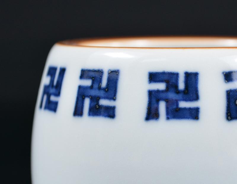 数量限定 煎茶道具 三浦竹泉造 染付 左万字文 蓋置 共箱 V R2305 QIa21-m30192671201 通販超歓迎