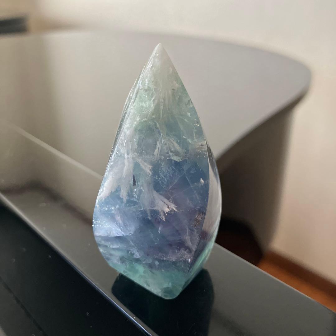 エンジェルフェザーフローライト　松明　炎　天然石置物