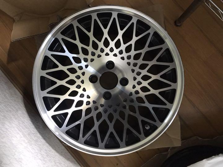 スタンス  アンコール　EDM USDM 16インチ　2本