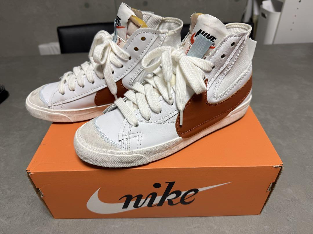 Nike ハイカットスニーカー ホワイト/ブラウン