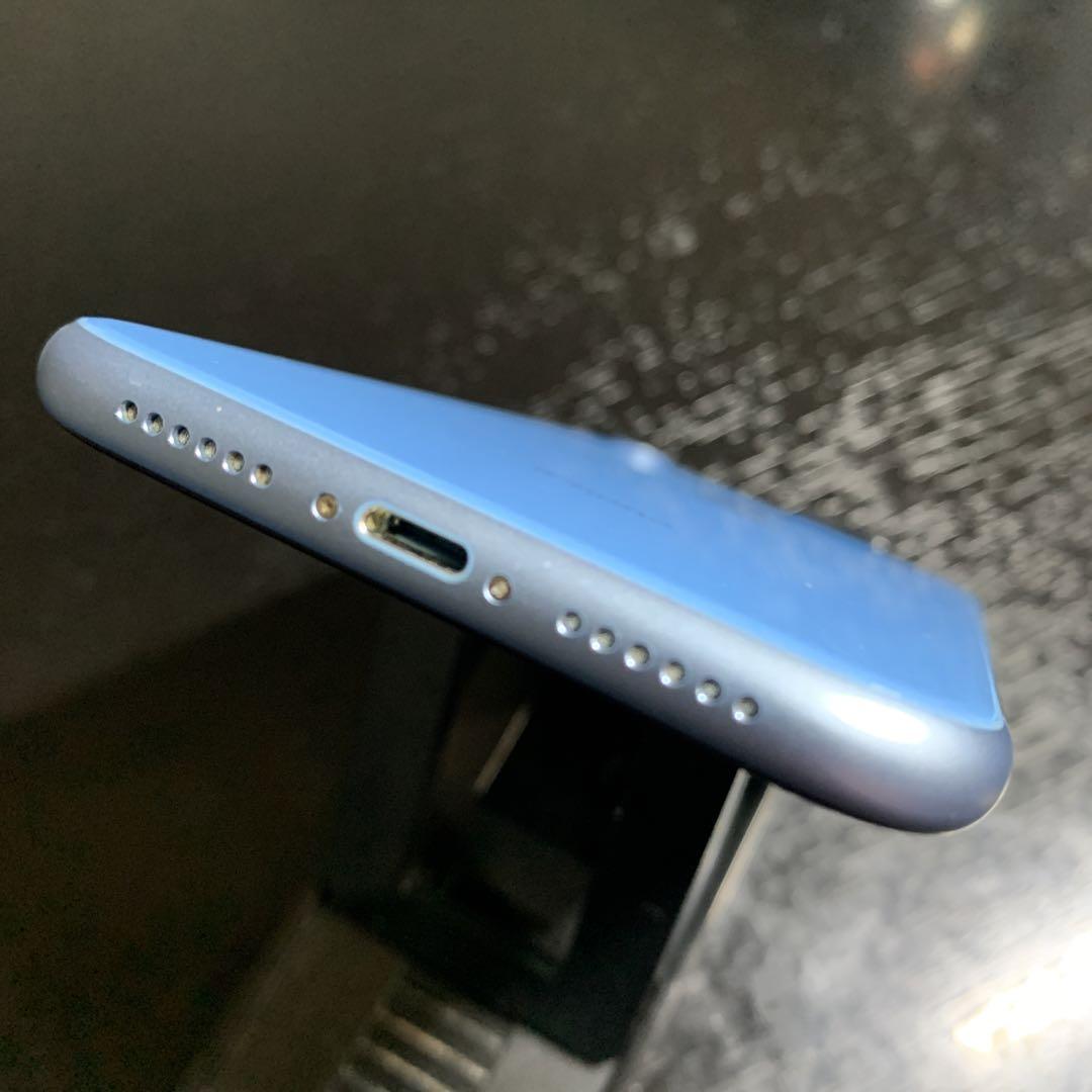 iPhone XR Blue 64 GB SIMフリー スマートフォン本体