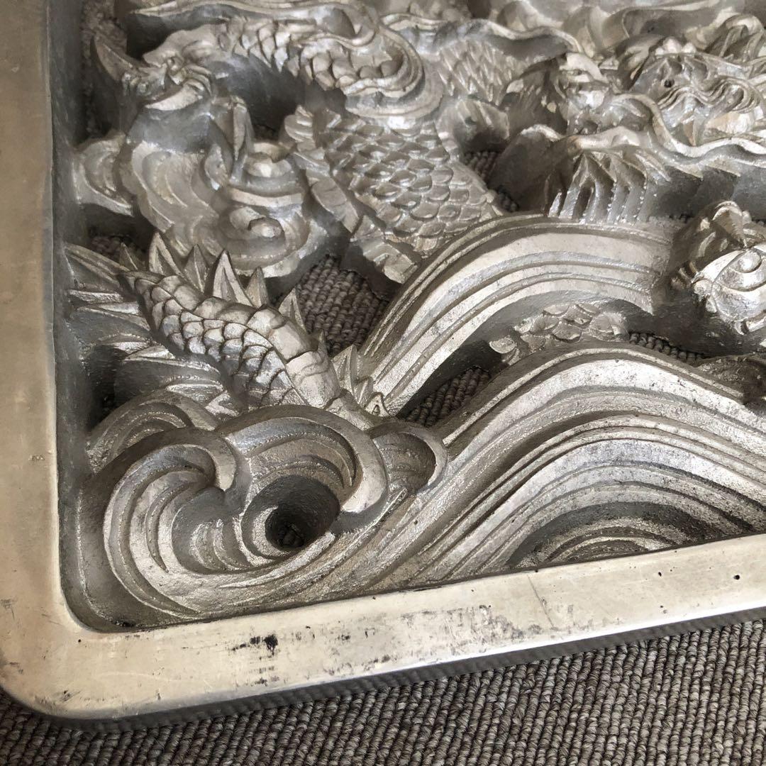 金属アート  龍の置き物  額  盾 工芸品