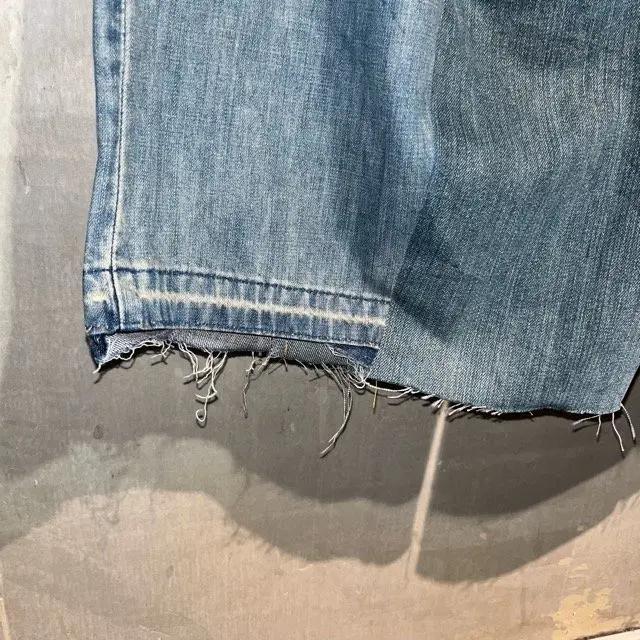 ジーンズ
