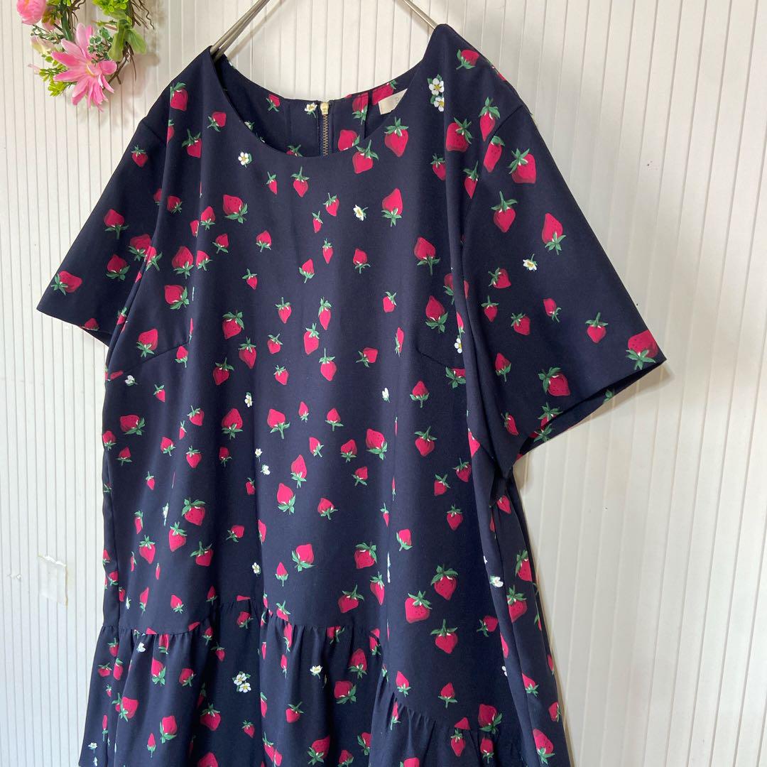 大きいサイズ★美品 【ローズティアラ】 チュニック (XL) ティアード いちご