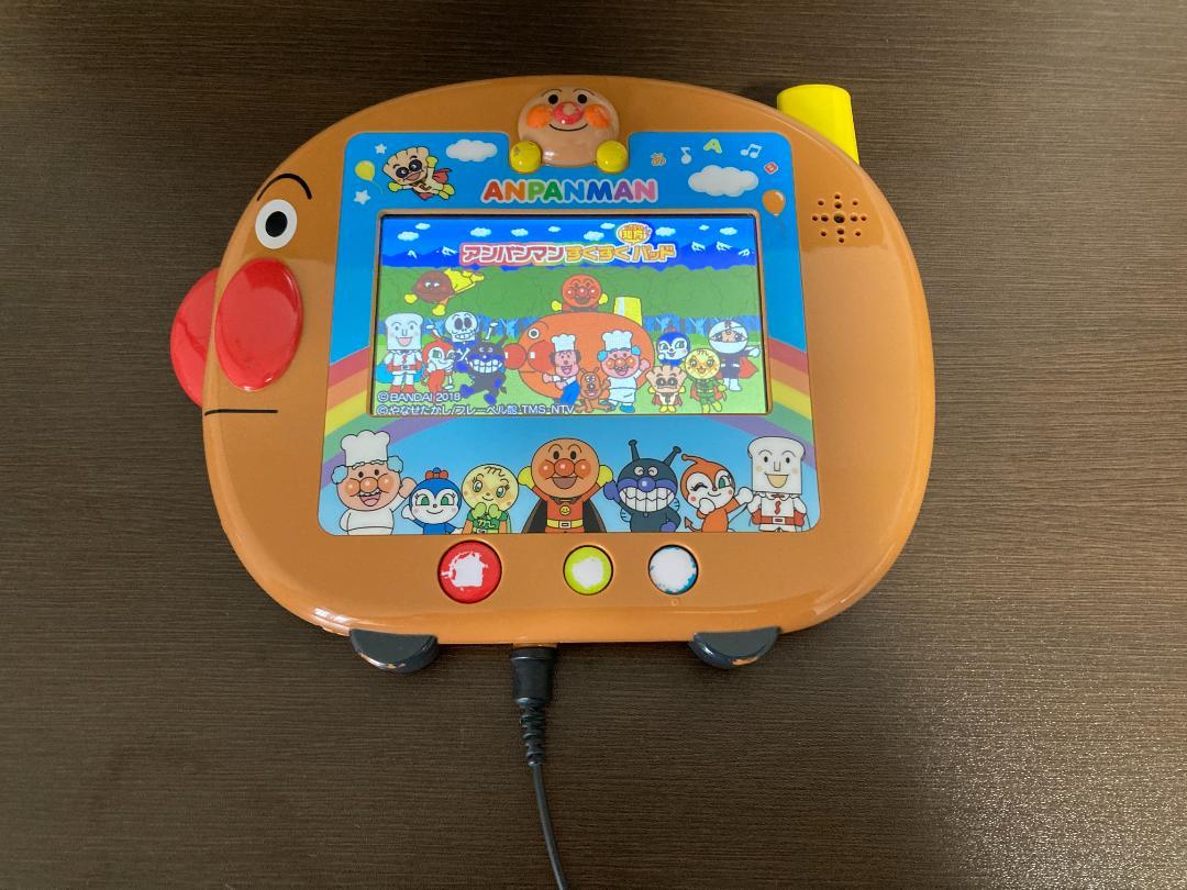 アンパンマンすくすく知育パッド【直感操作、1.5〜5歳まで長く