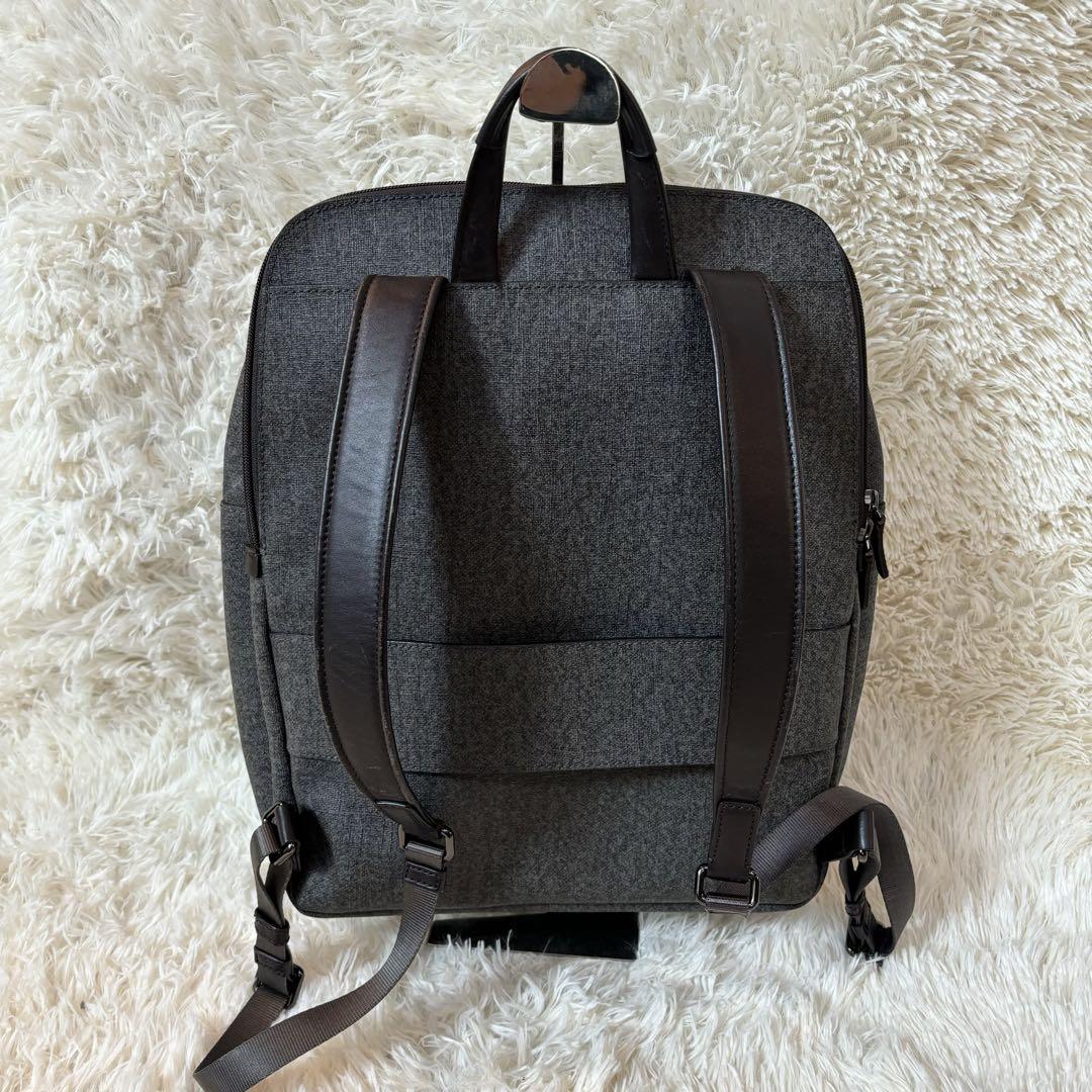 美品トゥミ SINCLAIR ハーロウ リュック TUMI グレー バックパック 画像2