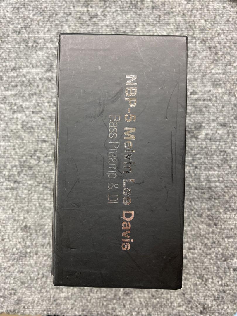 ベース NUX Melvin Lee Davis BASS Preamp + DI