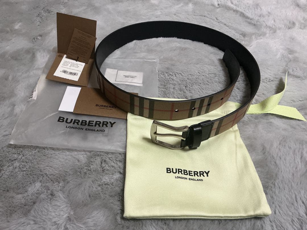 【ほぼ未使用】バーバリー ベルト 【サイズ85】8015611 1006