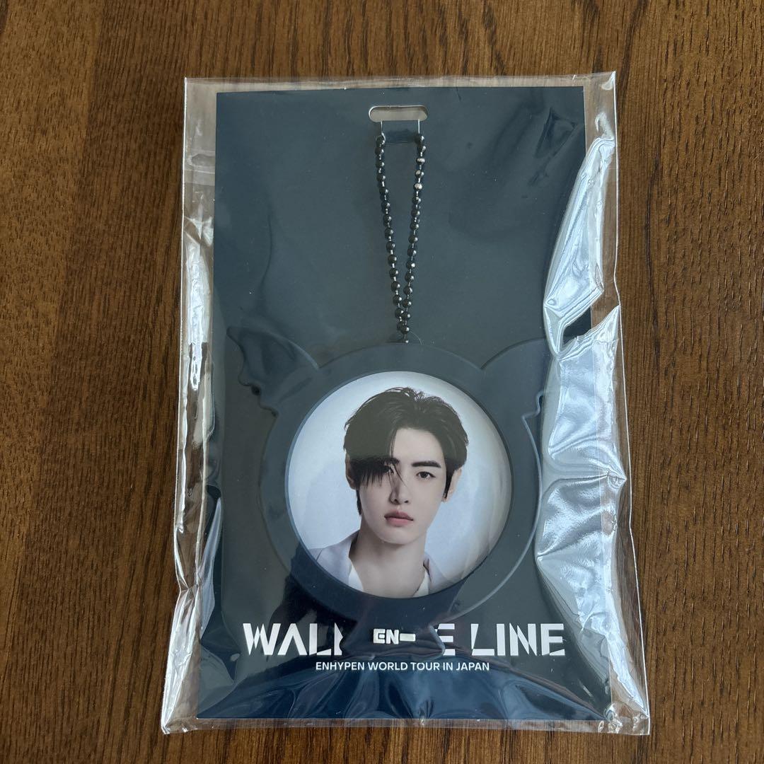 ENHYPEN ソンフン 缶バッジ キーリング WALK THE LINE - メルカリ