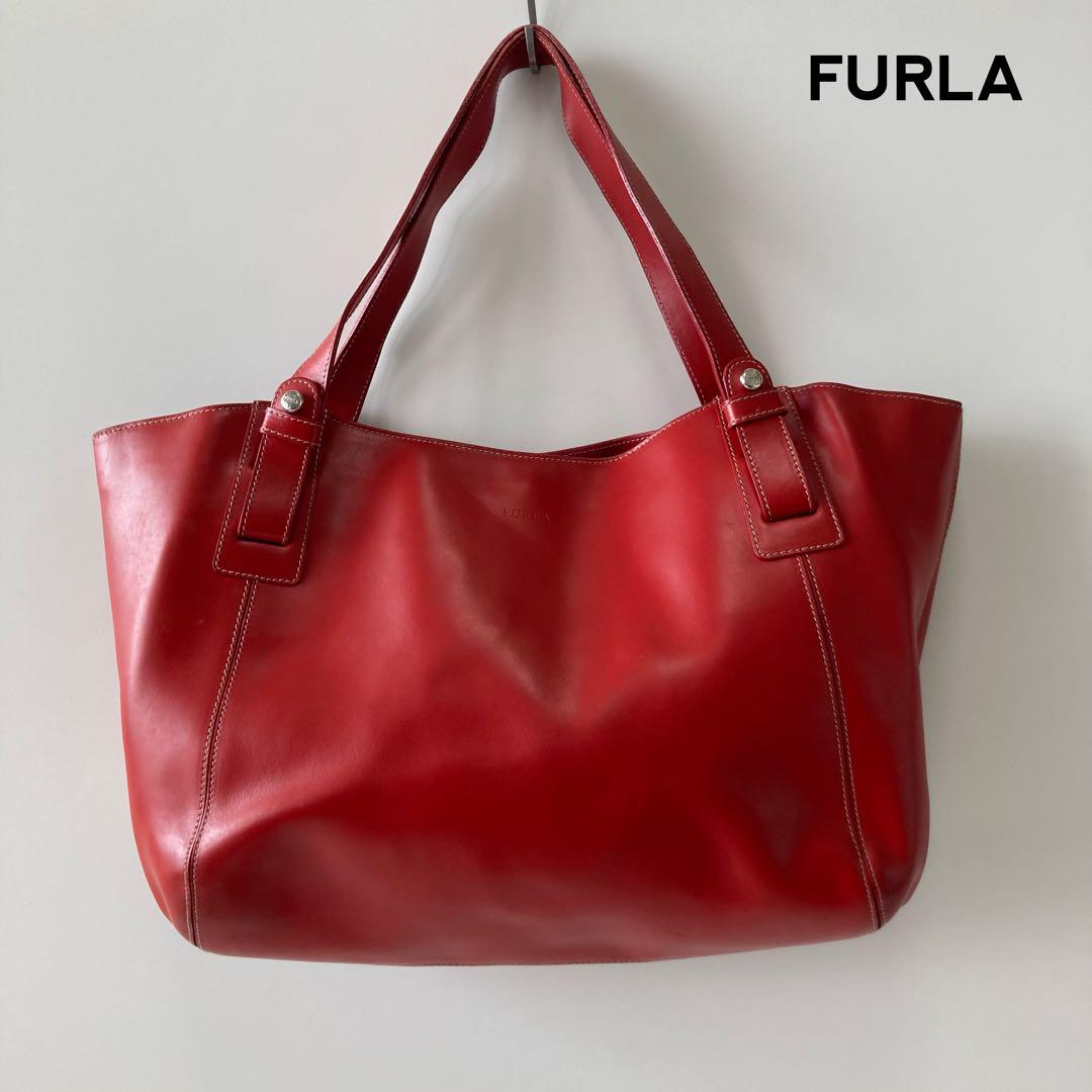 美品　フルラ　FURLA 2way ショルダートートバッグ レッド うさぎ様専用】FURLA フルラ☆2wayショルダートートバッグ