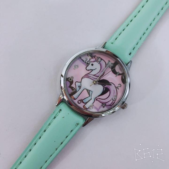 新品！少し訳あり。ユニコーン ♡腕時計♡キッズ  ♡パステルグリーン