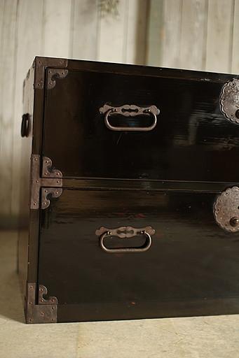 綺麗な丸金具庄内箪笥　2段　タンス　収納　古家具　古民家　時代家具