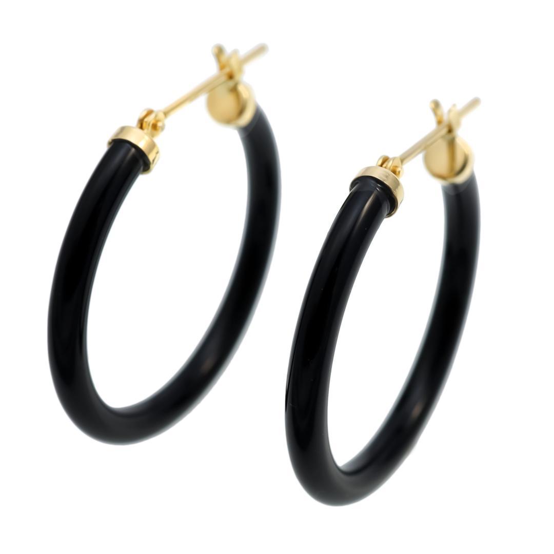 大人のピアスを感じさせる　大振りオニキス　フープ ピアス K18YG