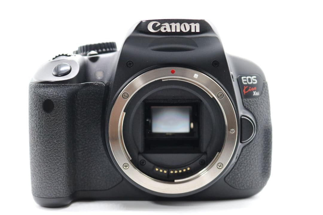 美品 【Canon EOS Kiss X6i ダブルレンズセット】 安心保証あり 美品 【Canon EOS Kiss X6i ダブルレンズセット】 安心保証あり