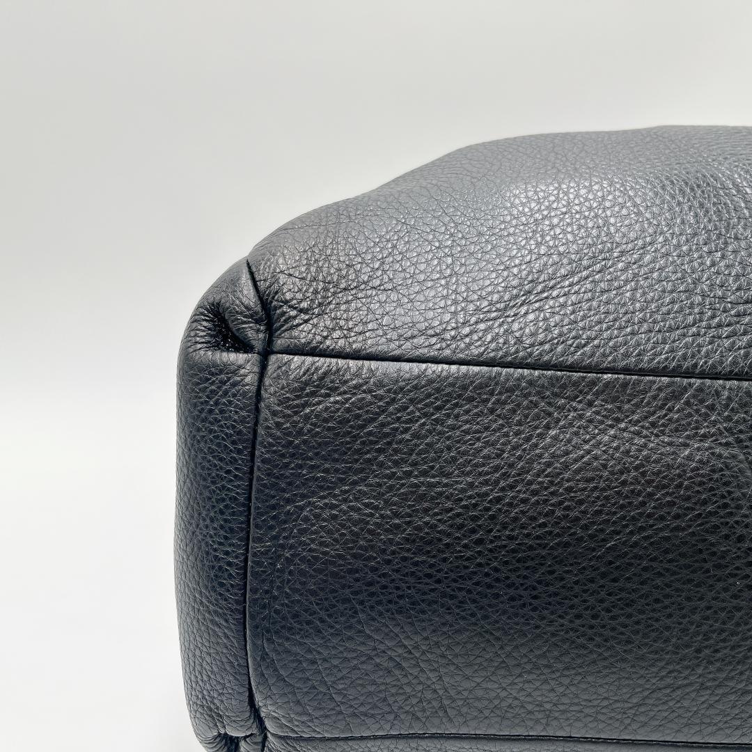 ✿ COACH