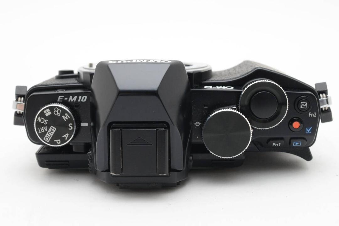 OLYMPUS OM-D E-M10 ボディ ブラック S数3328回 1243