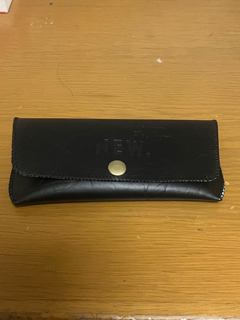 BEAMS NEW. maya サングラス シルバー　グレー