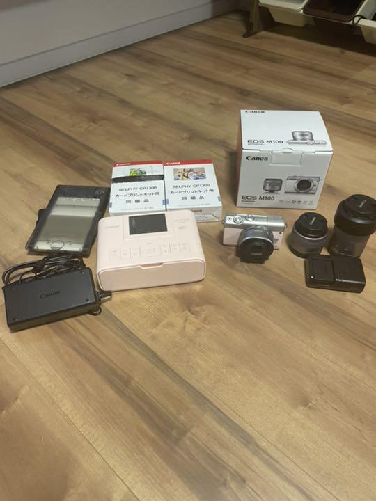 Canon M100 限定ピンク