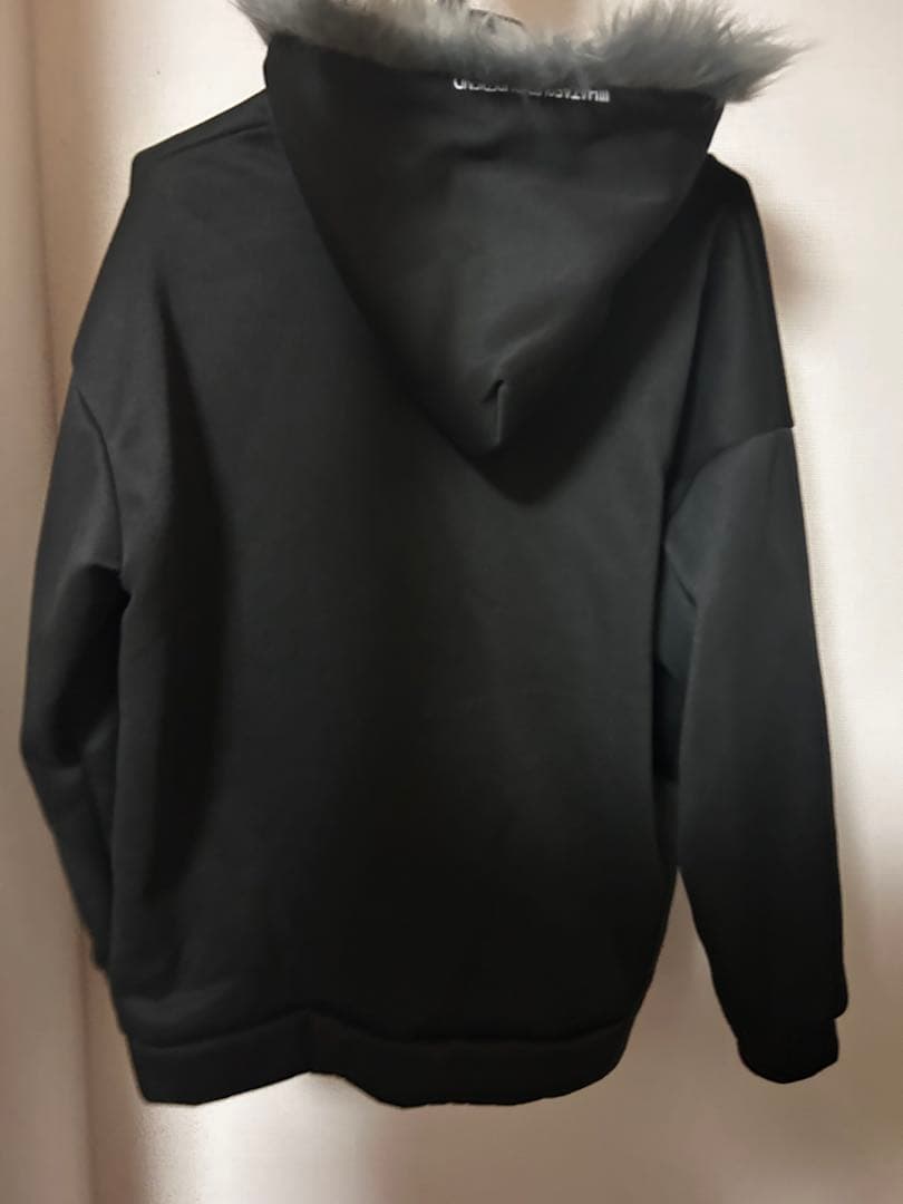 whataboutyourfriend パーカー