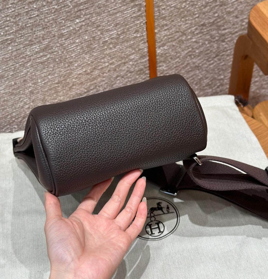 専用 Hermes エルメス8 専用 Hermes エルメス8