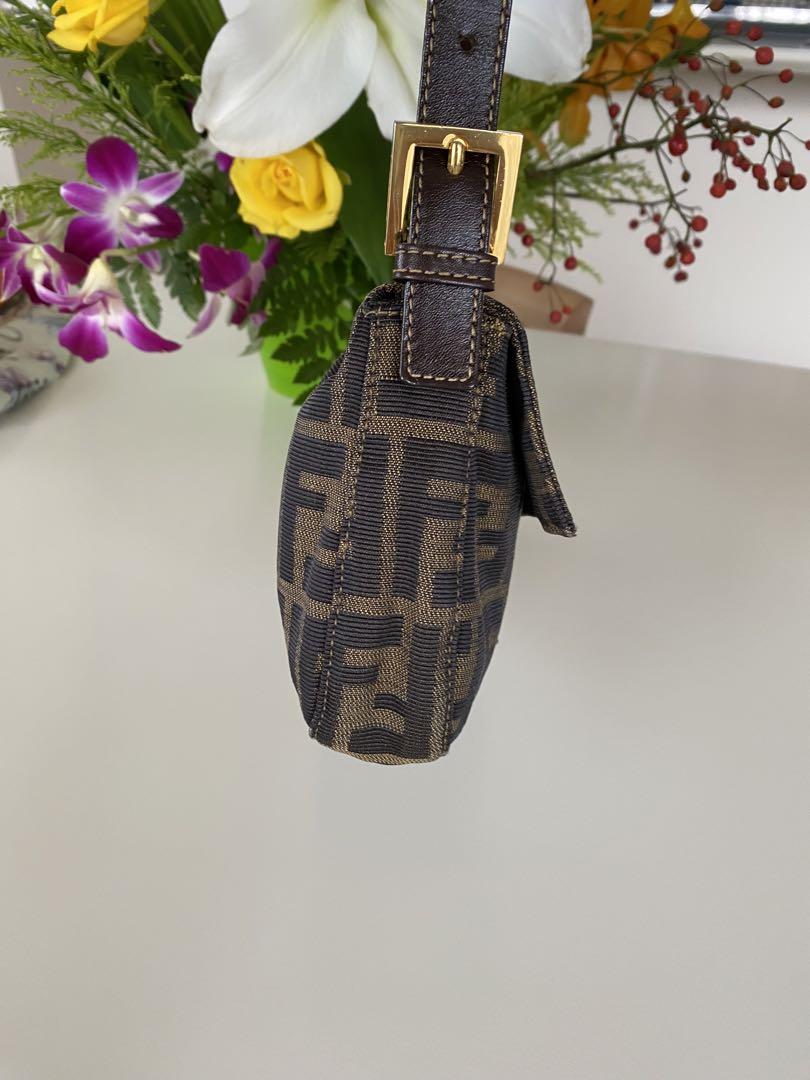 美品】フェンディー FENDI ワンショルダーバッグ ズッカ柄