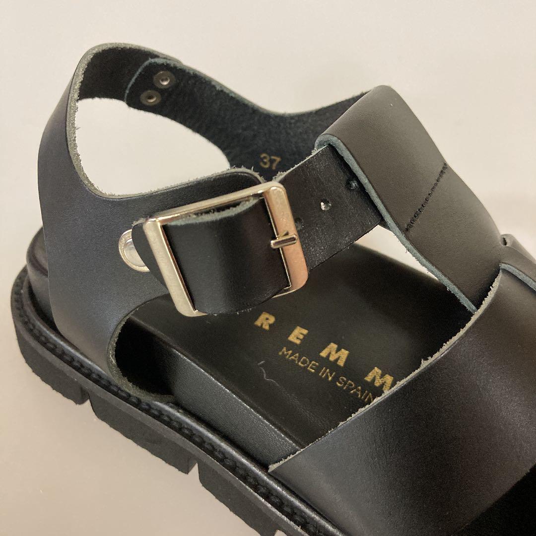 メーカー公式ショップ】 【REMME】ボリュームグルカサンダル◇ 23.5cm 【激安】 23.5cm箱付き 【REMME】ボリュームグルカサンダル◆ ミュール