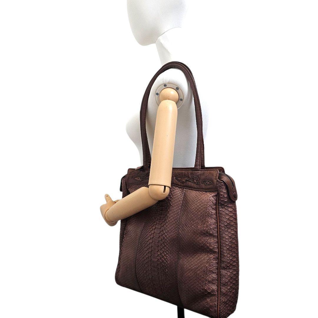 美品 イビサ ヘビ革 A4可 トートバッグ肩掛け リアルパイソン ブラウン日本製 美品 イビサ ヘビ革 A4可 トートバッグ肩掛け リアルパイソン ブラウン日本製
