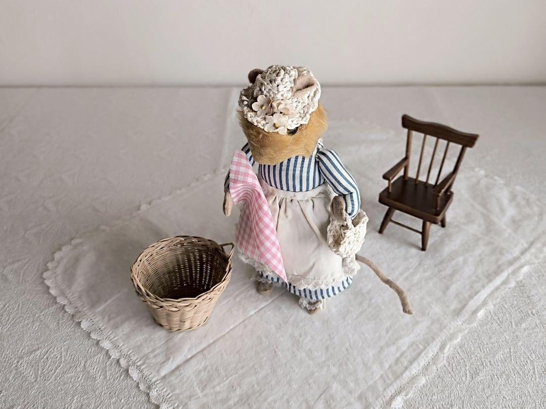 【プップさま】vintage doll ❀ グロースターの仕立て屋の ネズミさん
