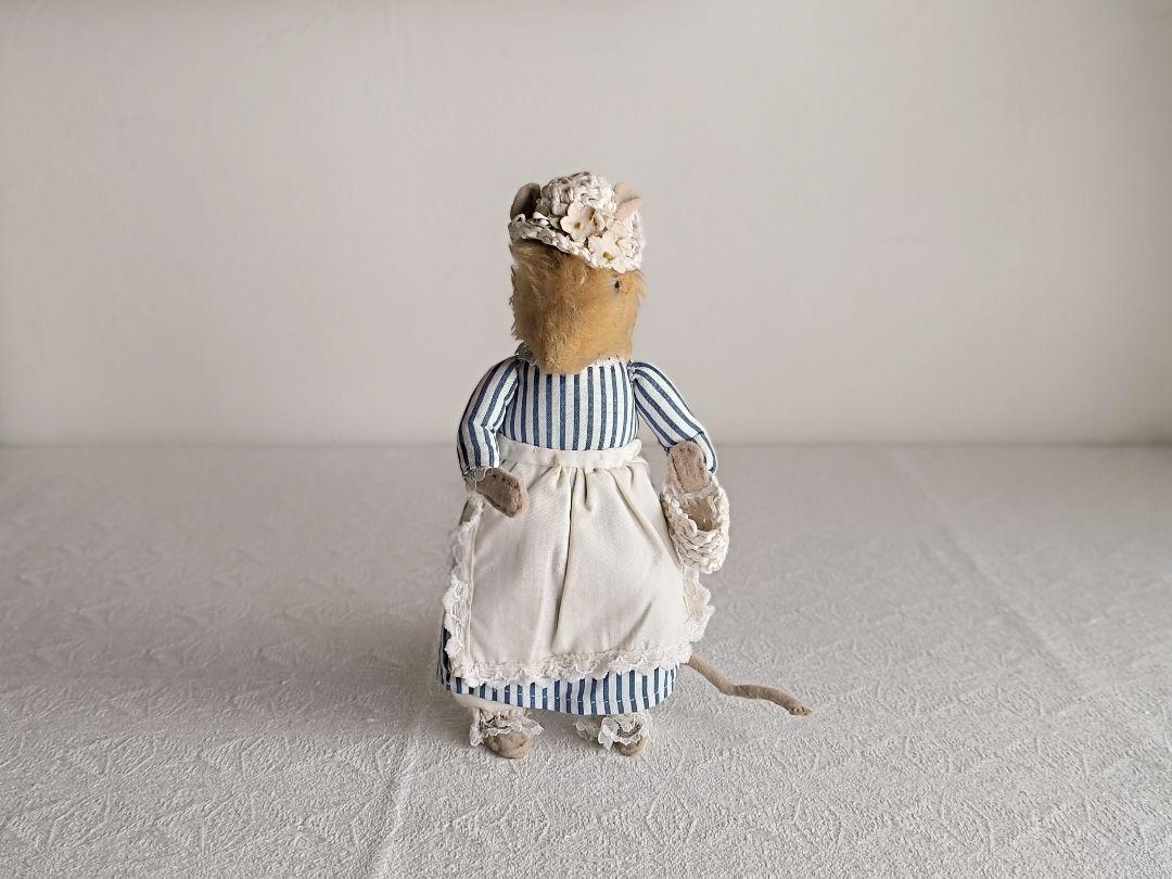 【プップさま】vintage doll ❀ グロースターの仕立て屋の ネズミさん