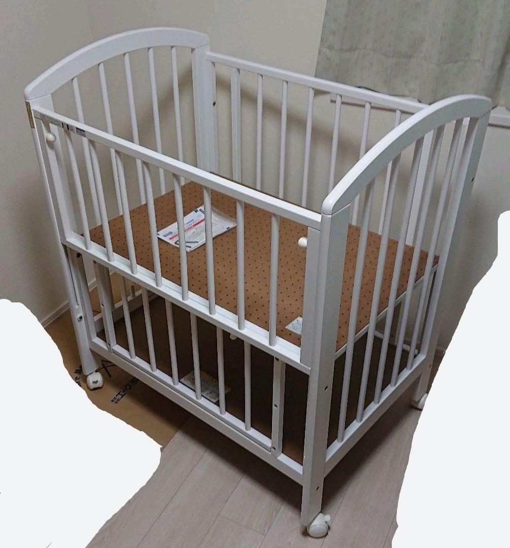 低価格で大人気の R様用 カトージ ミニベビーベッド KATOJI - ベッド