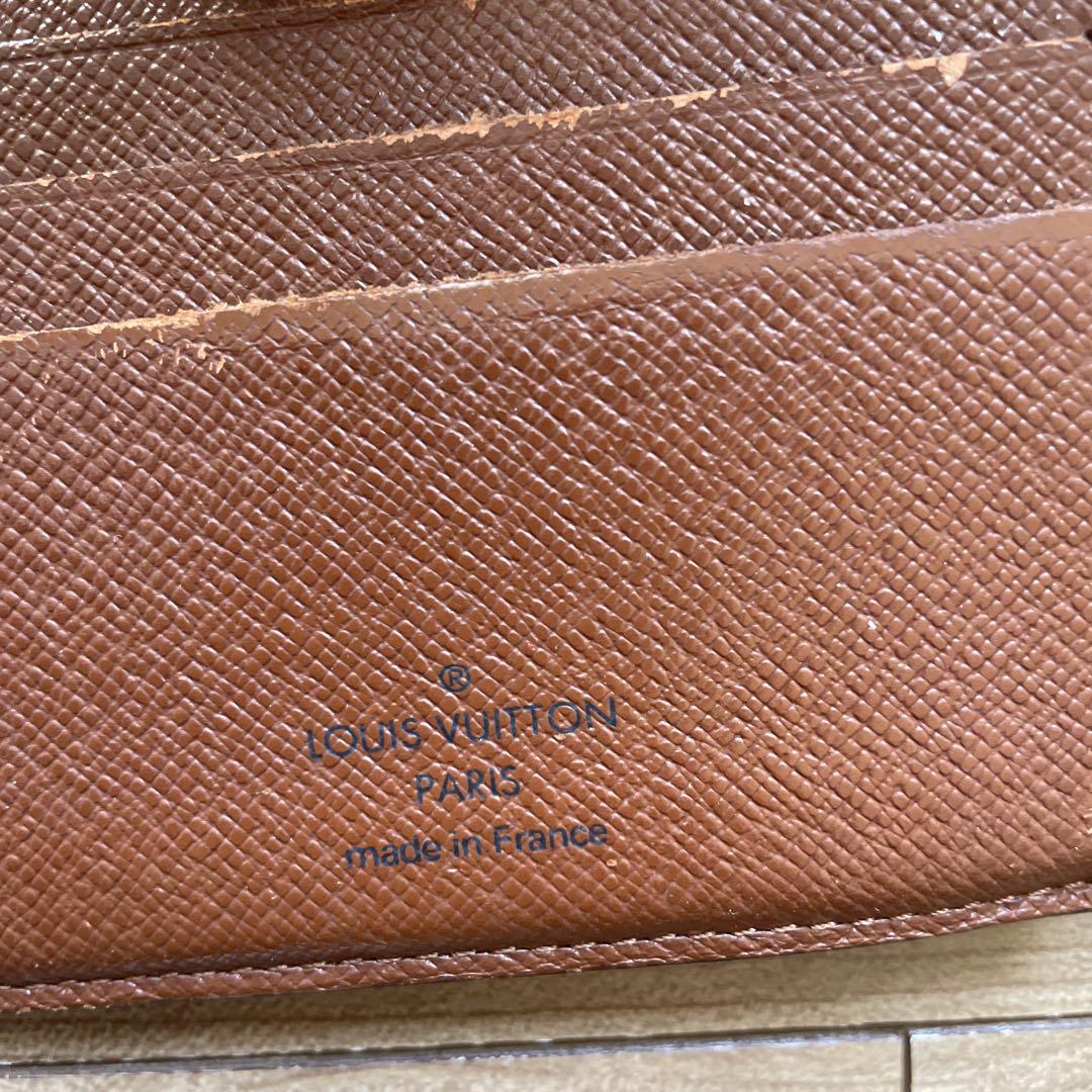 Louis Vuitton 二つ折り財布 モノグラム　ルイヴィトン
