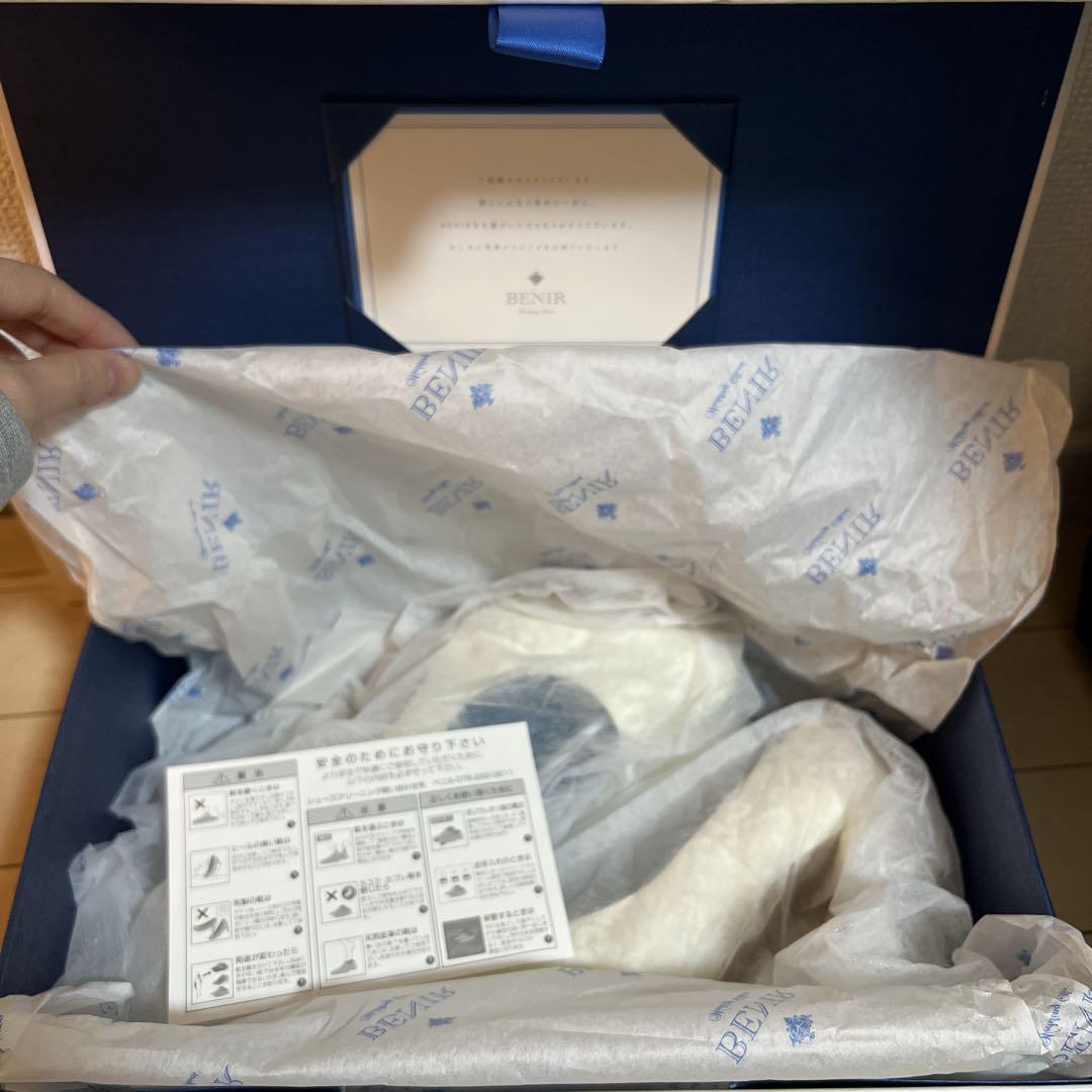 【美品】ベニル12cmヒール36サイズ