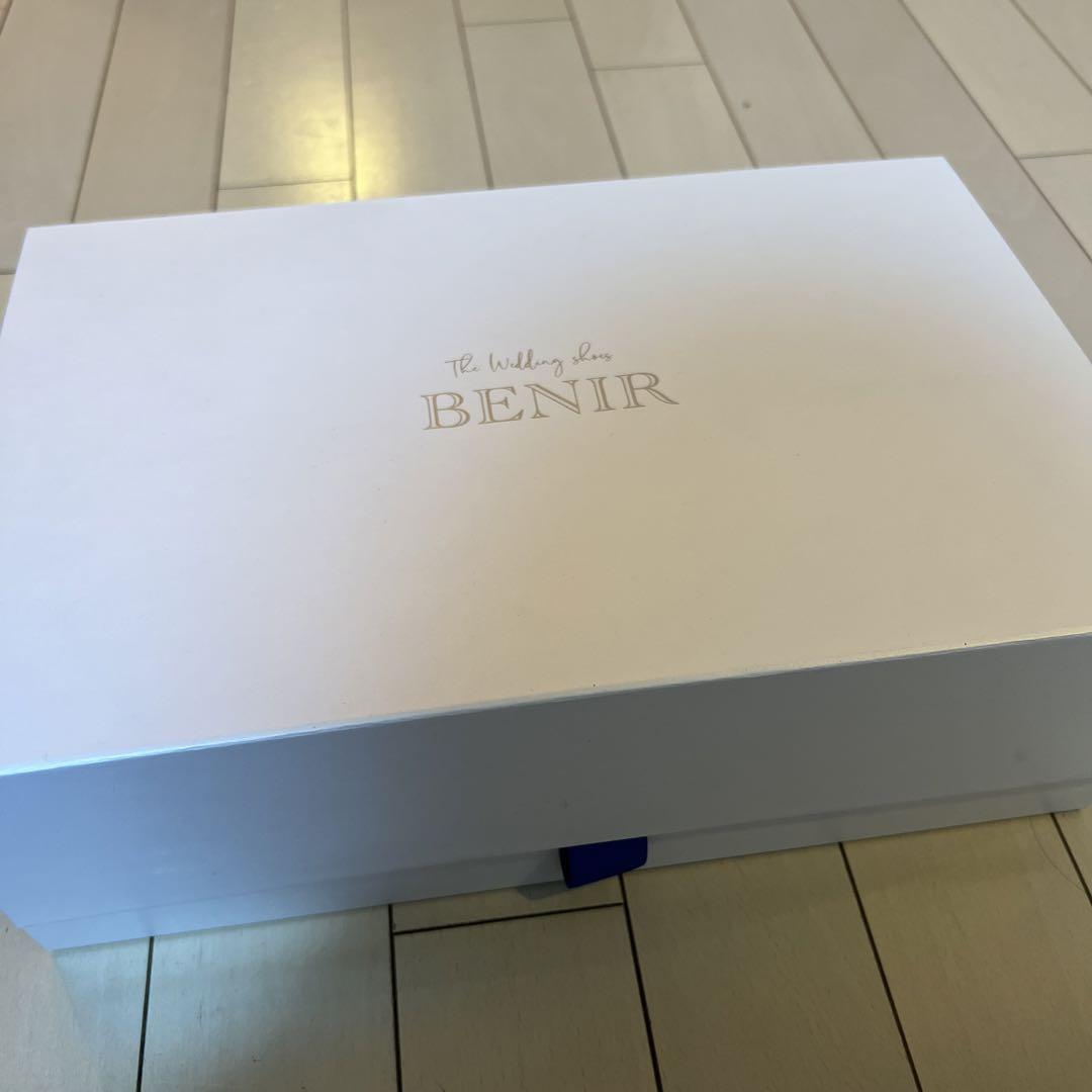 【美品】ベニル12cmヒール36サイズ