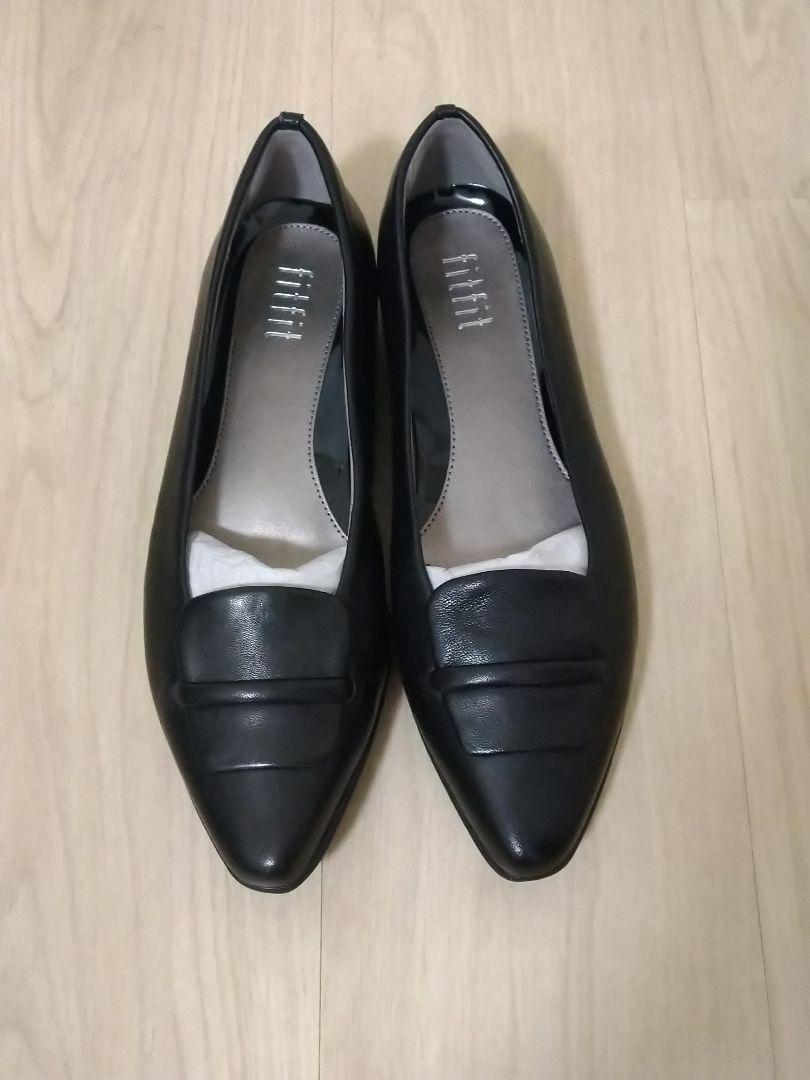 【新品】fitfit ポインテッドエアフラットレザーバックルパンプス黒 24.5