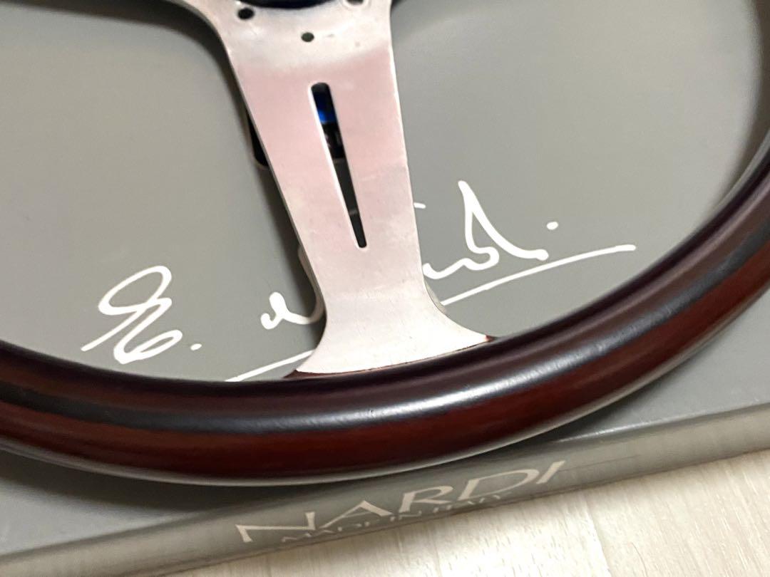 大経【NARDI Classic】38Φ ウッドステアリング　ナルディ