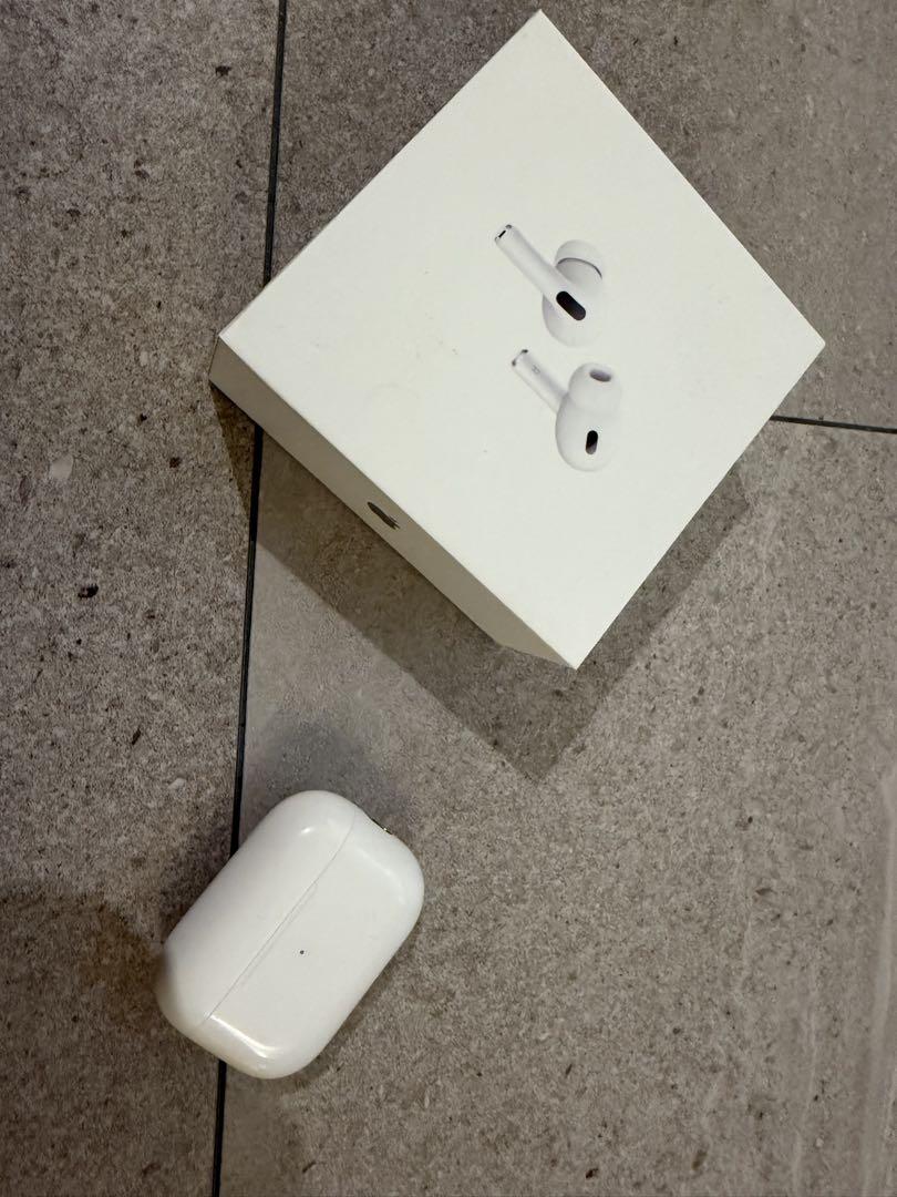 AirPods Pro 第二世代　spin fit 高音質イヤピース　　付き