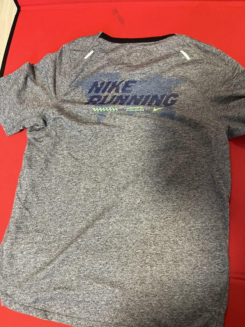 Nike ランニングシャツ ヴェイパーフライ エアロスイフト
