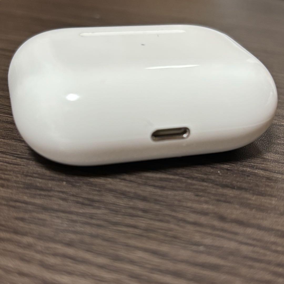 Apple純正 AirPods pro本体 充電ケース付き - メルカリ