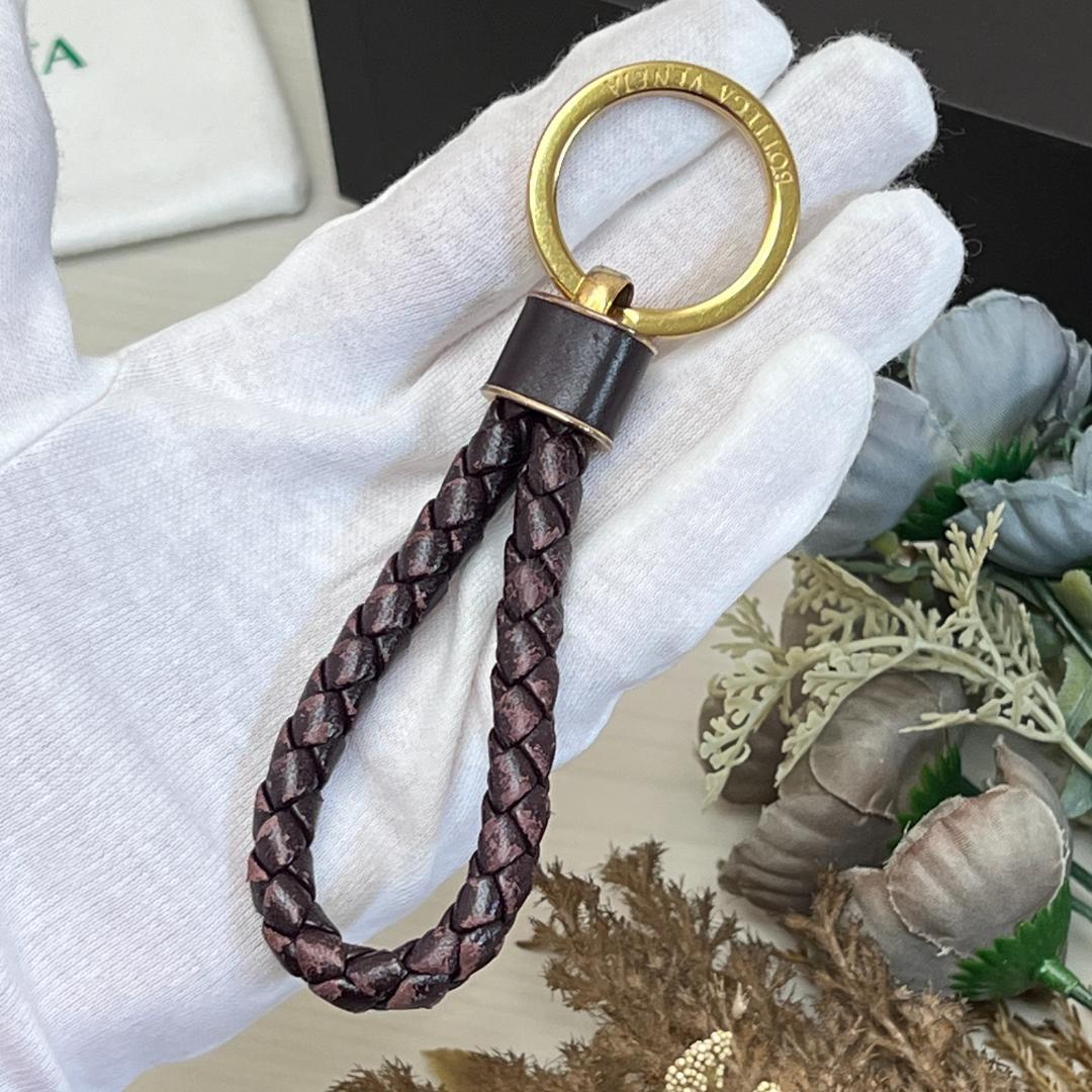 ボッテガヴェネタ イントレチャート レザー ブラウン キーリング キーホルダー