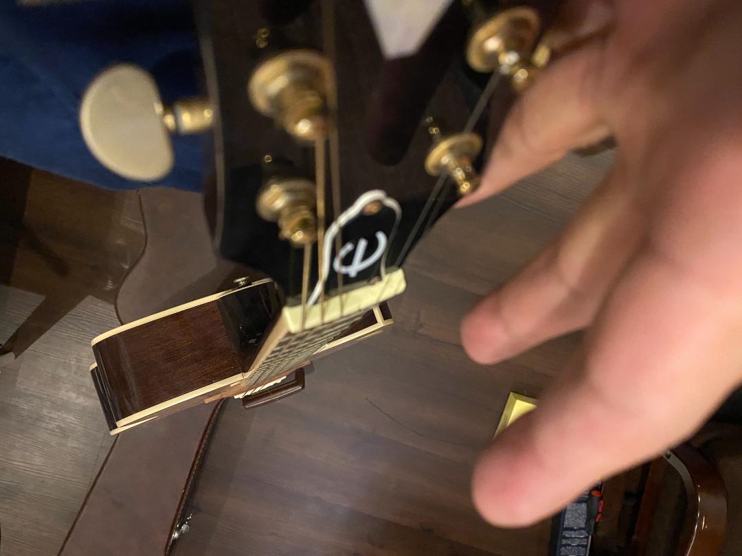 EPIPHONE カッタウェイがかっこいいエレアコ「PR-5E」 - メルカリ