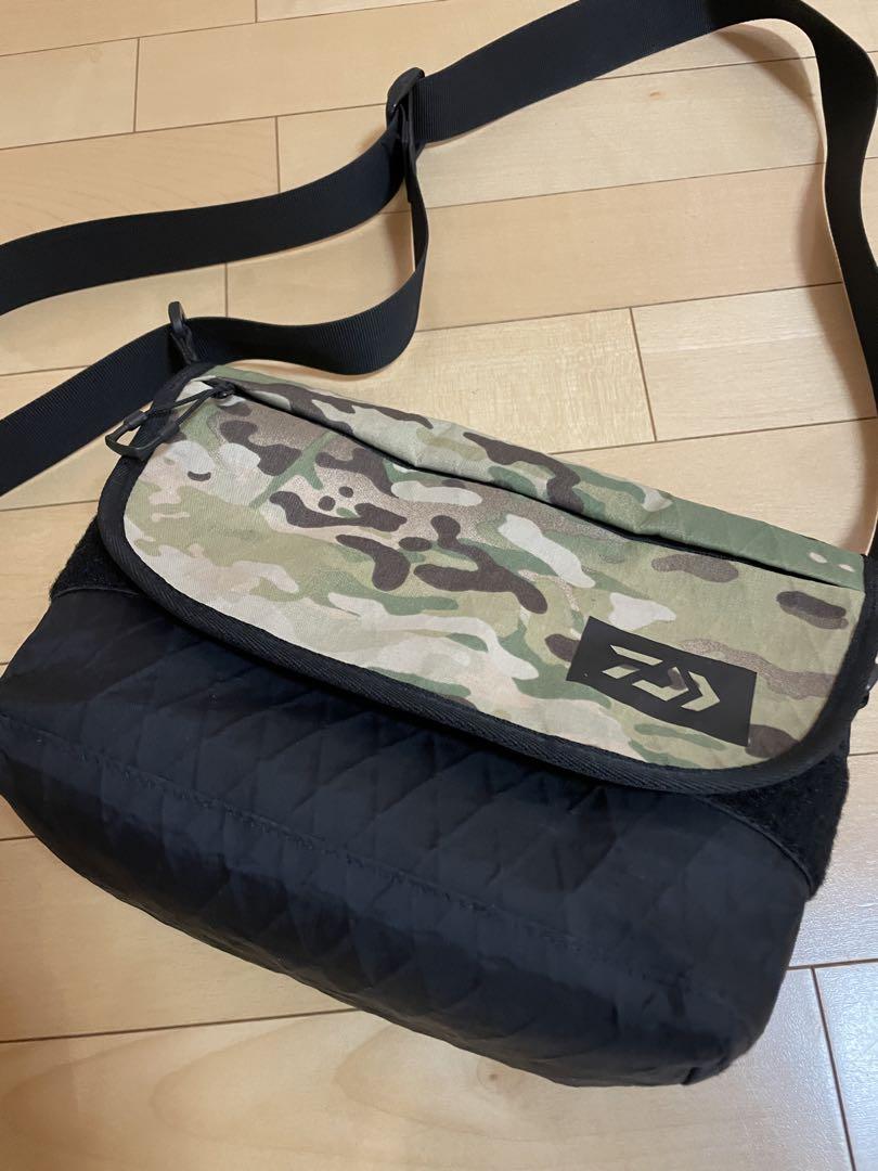 ダイワ　セット　キャップ　パンツ　ショルダーバッグ