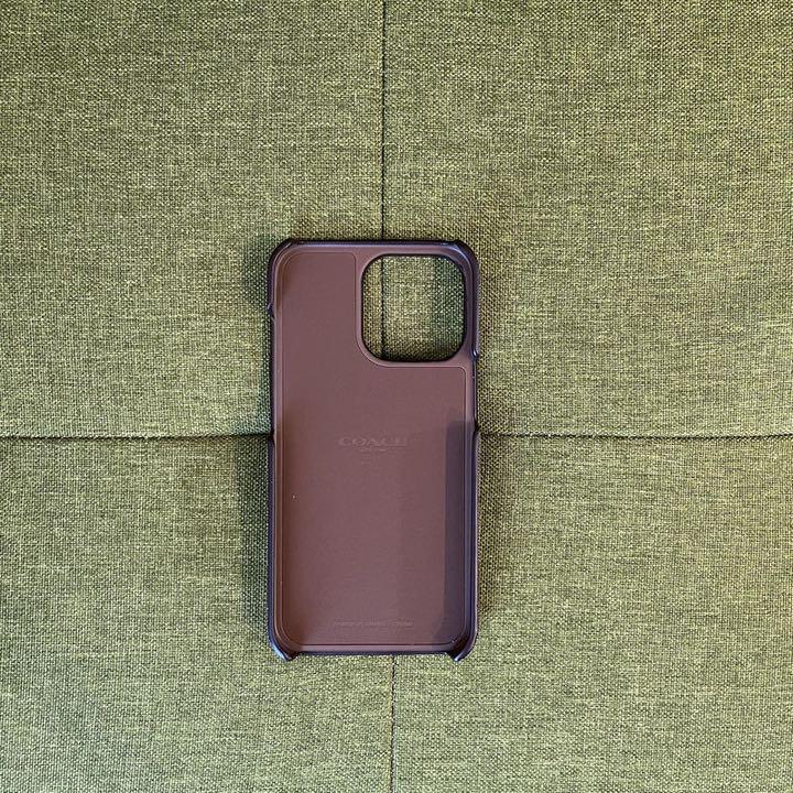 新品、未使用！COACH コーチ iPhone13 pro 携帯ケース