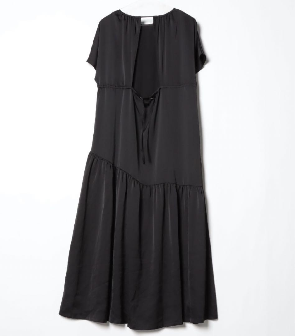 バックオープンワンピース 定価¥30800