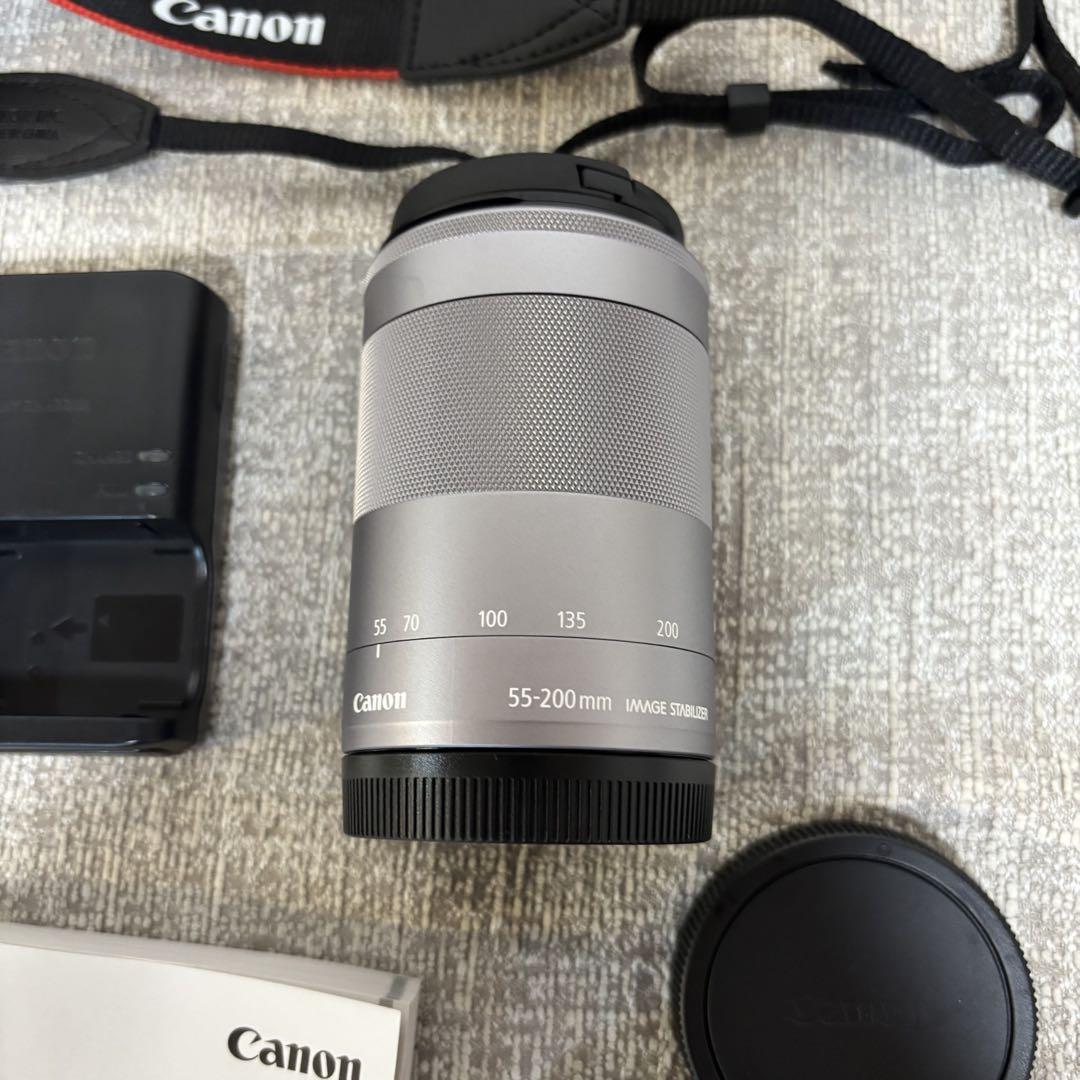 Canon EOS M10 レンズキット　付属品多数あり　美品